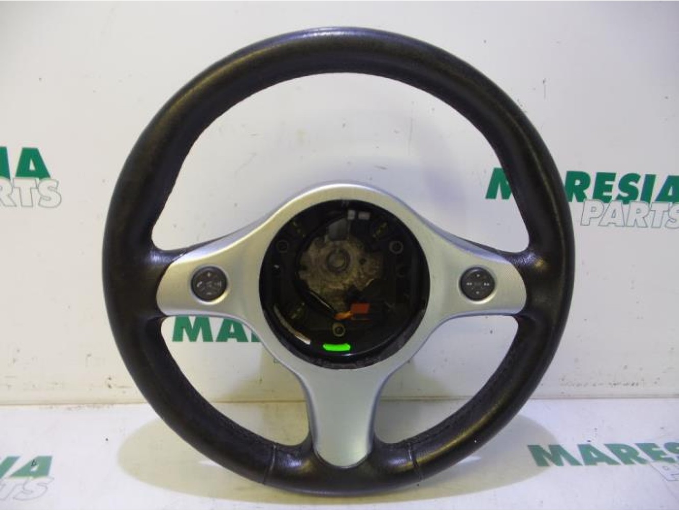 Alfa Romeo - 159 - Volant