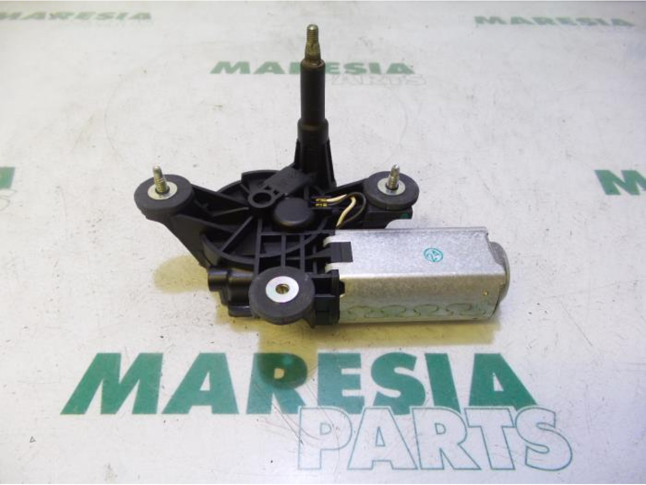 Fiat - Panda - Ruitenwissermotor achter