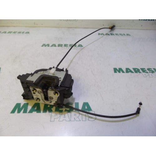 Renault - Clio - Door lock mechanism 2-door, right