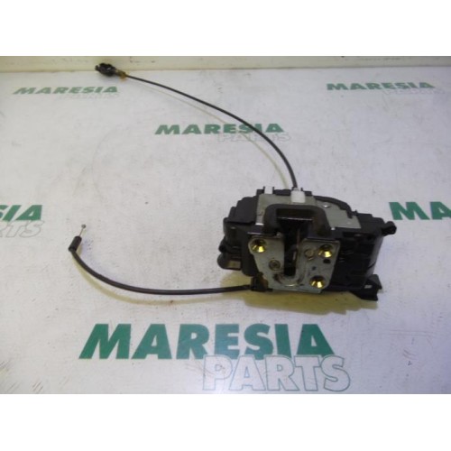 Renault - Clio - Door lock mechanism 2-door, left