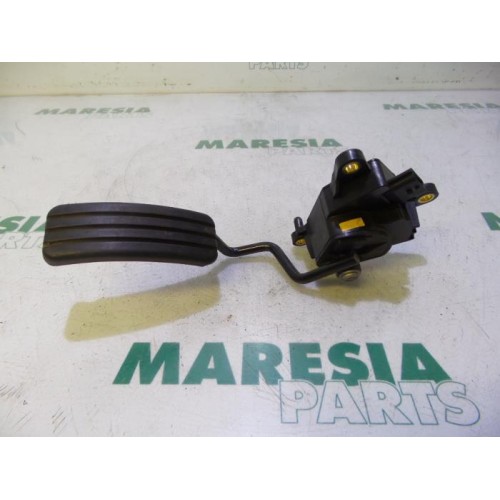 Renault - Clio - Gaspedaalpositie Sensor
