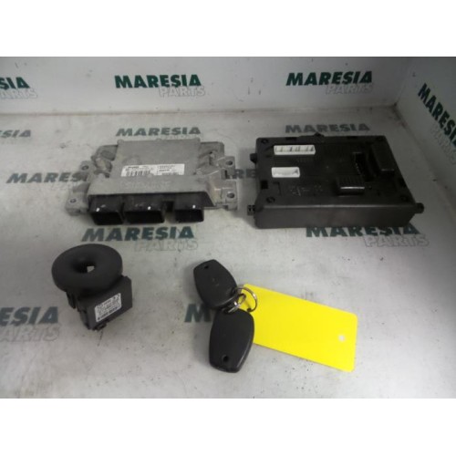 Renault - Clio - Engine management computer