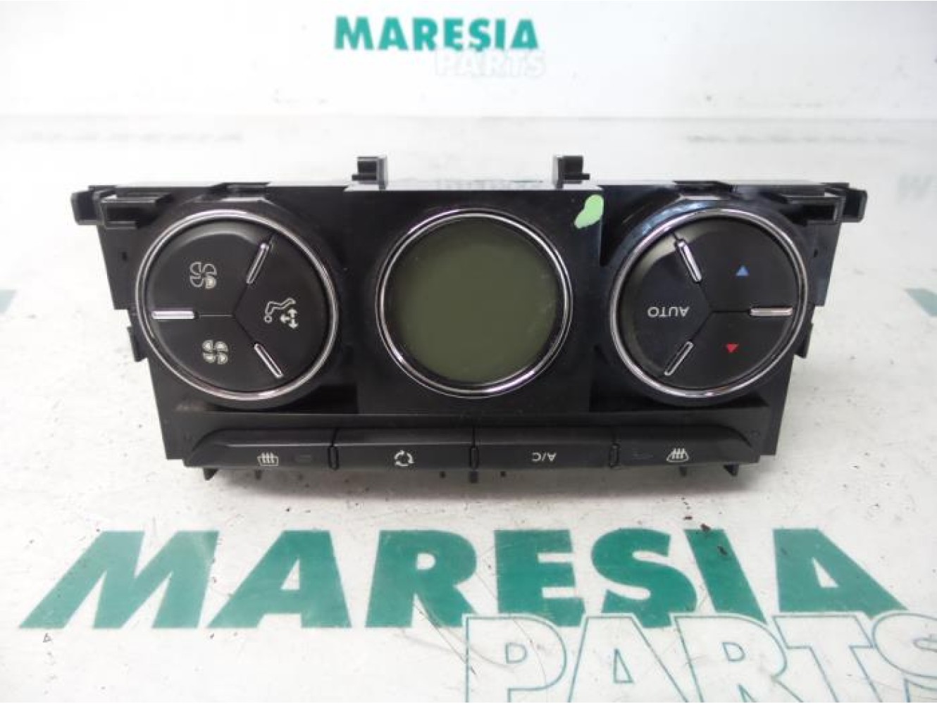 Citroen - DS3 - Heater control panel