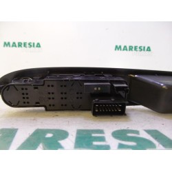 Citroen - DS3 - Multi-functional window switch