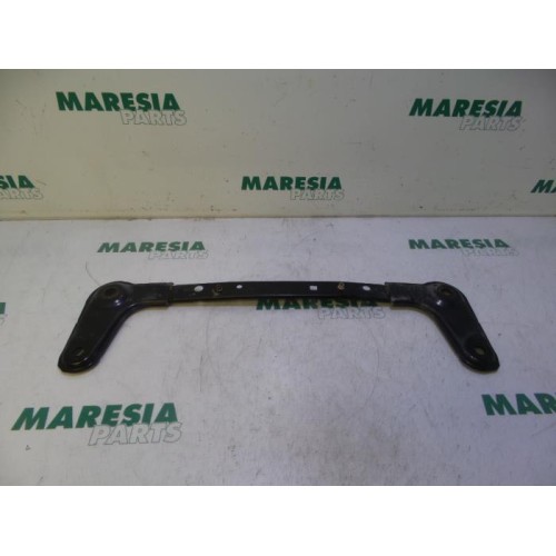 Renault - Clio - Subframe