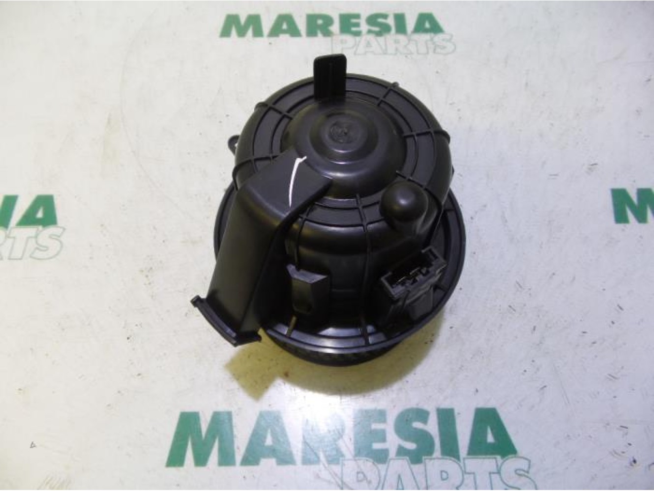 Citroen - DS3 - Heating and ventilation fan motor