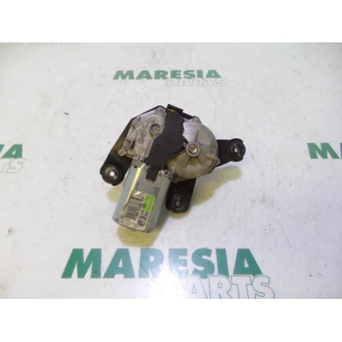 Fiat - Punto - Rear wiper motor