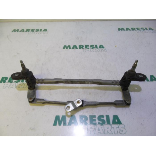 Fiat - 500 - Wiper mechanism