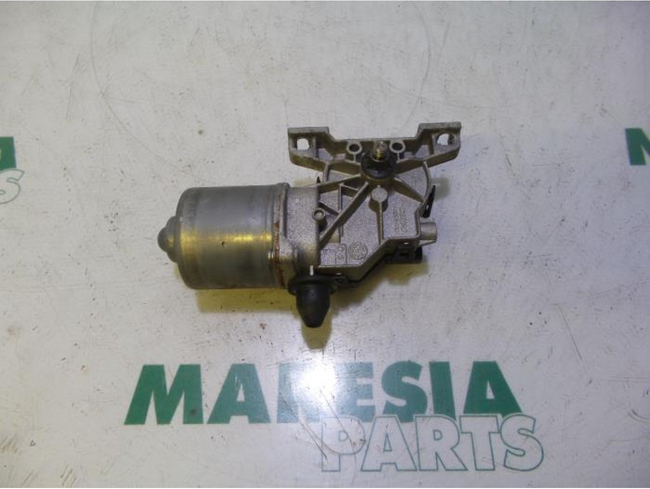 Fiat - 500 - Moteur essuie-glace avant