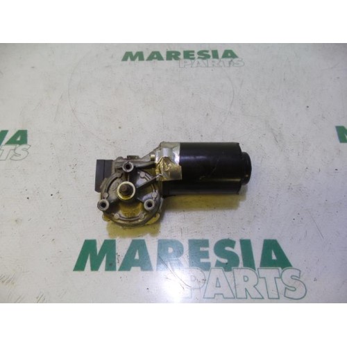 Fiat - Doblo - Front wiper motor
