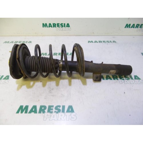 Peugeot - 206 - Front shock absorber rod, right
