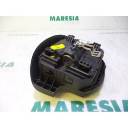 Renault - Megane - Left airbag (steering wheel)