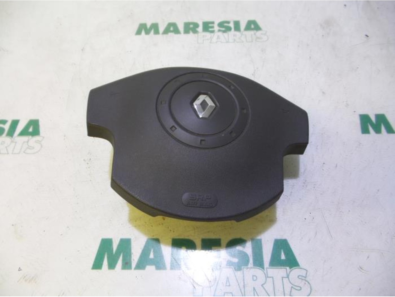 Renault - Megane - Left airbag (steering wheel)
