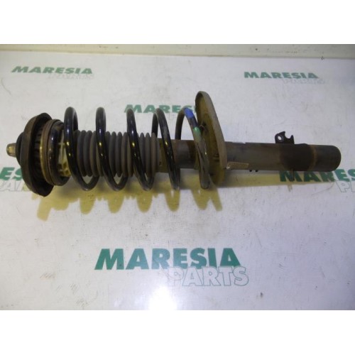 Peugeot - 207 - Front shock absorber rod, left