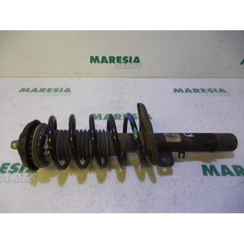 Peugeot - 207 - Front shock absorber rod, right