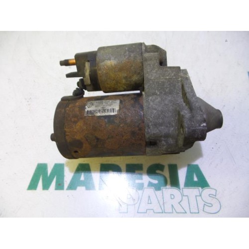 Renault - Clio - Startmotor
