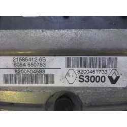 Renault - Clio - Engine management computer