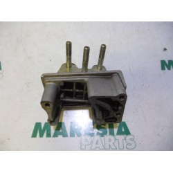 Alfa Romeo - Giulietta - Engine mount