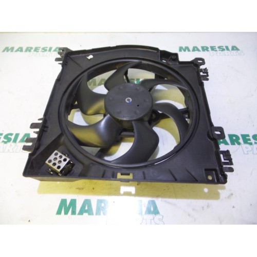 Renault - Clio - Fan motor
