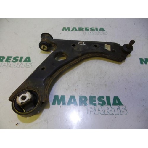 Fiat - Punto - Front lower wishbone, right
