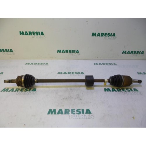 Fiat - Punto - Front drive shaft, right