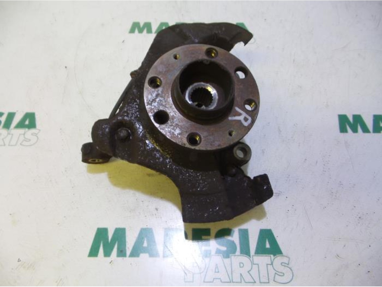 Fiat - Punto - Knuckle, front right
