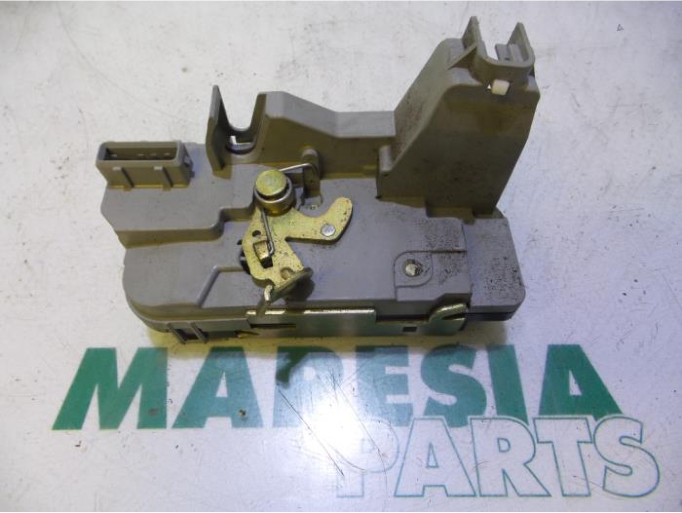 Peugeot - 307 - Rear door mechanism 4-door, right