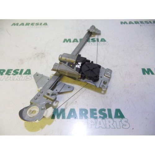 Peugeot - 307 - Rear door window mechanism 4-door, right