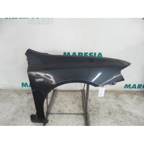 Fiat - Stilo - Front wing, right