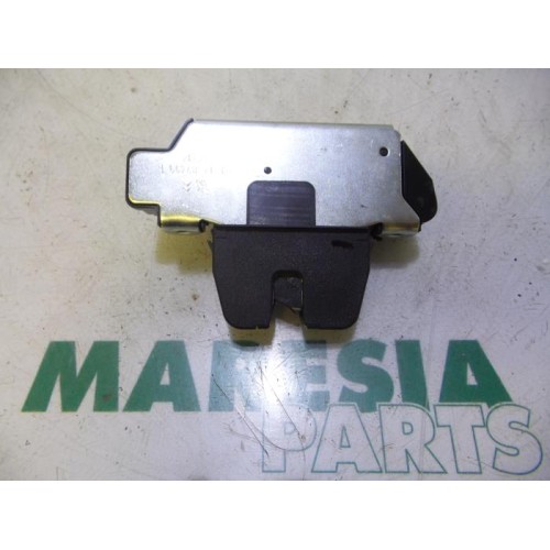 Citroen - C3 - Tailgate lock mechanism