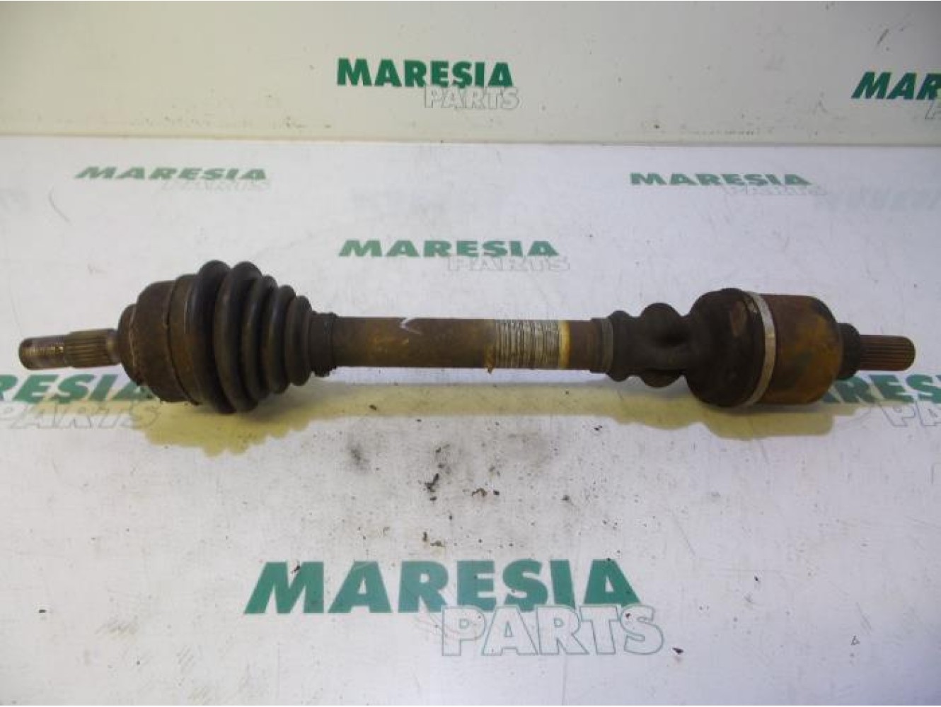 Peugeot - 307 - Aandrijfas links-voor