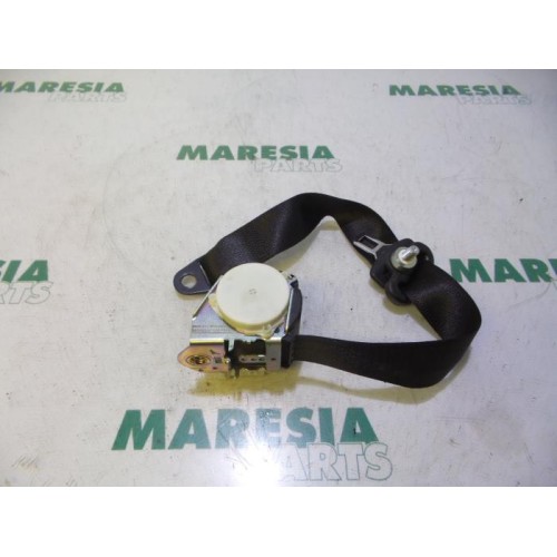 Fiat - Stilo - Rear seatbelt, right