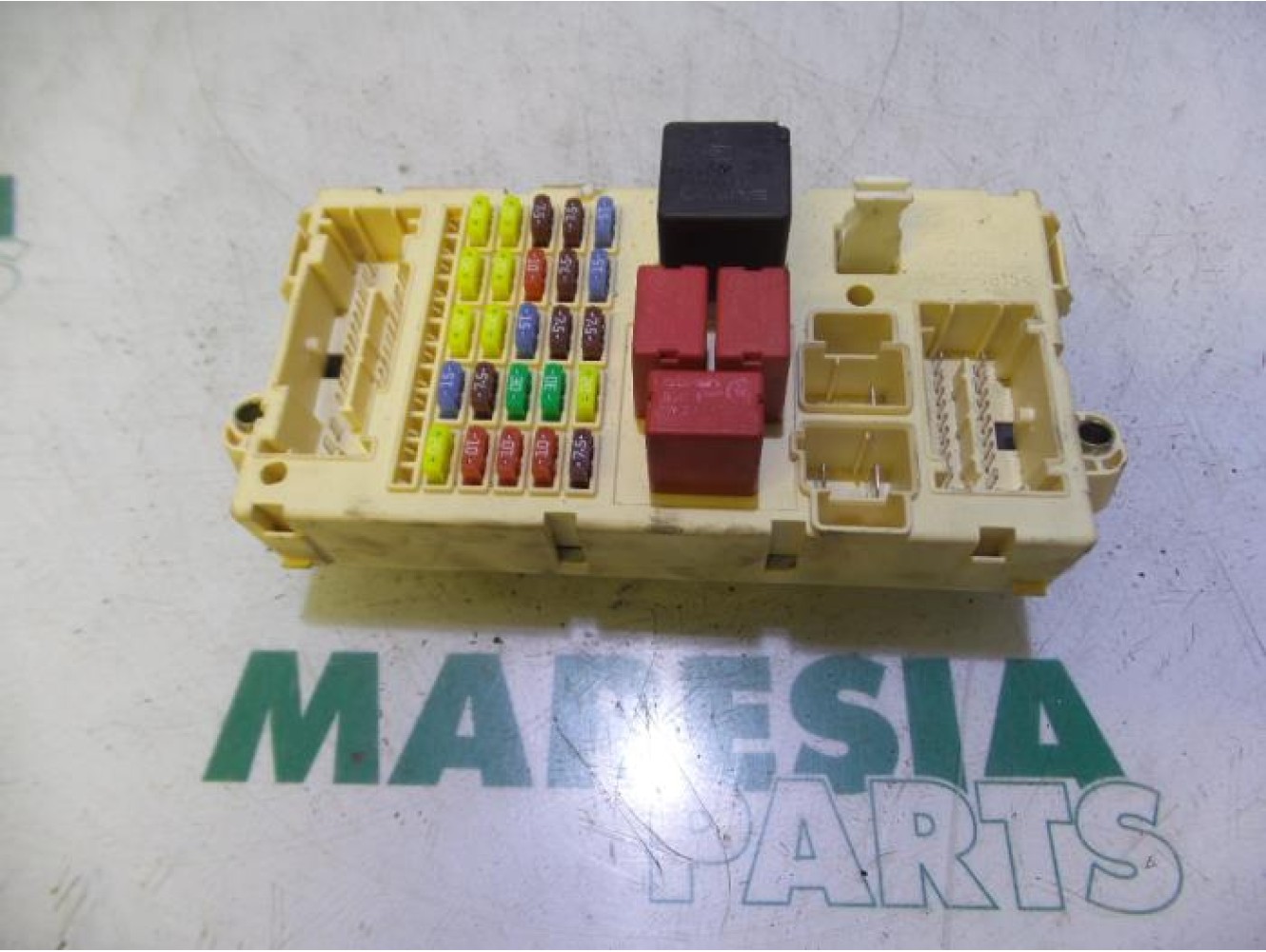 Fiat - Stilo - Fuse box