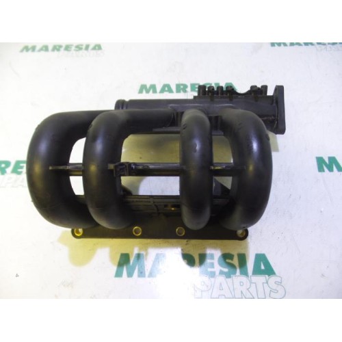 Renault - Twingo - Intake manifold