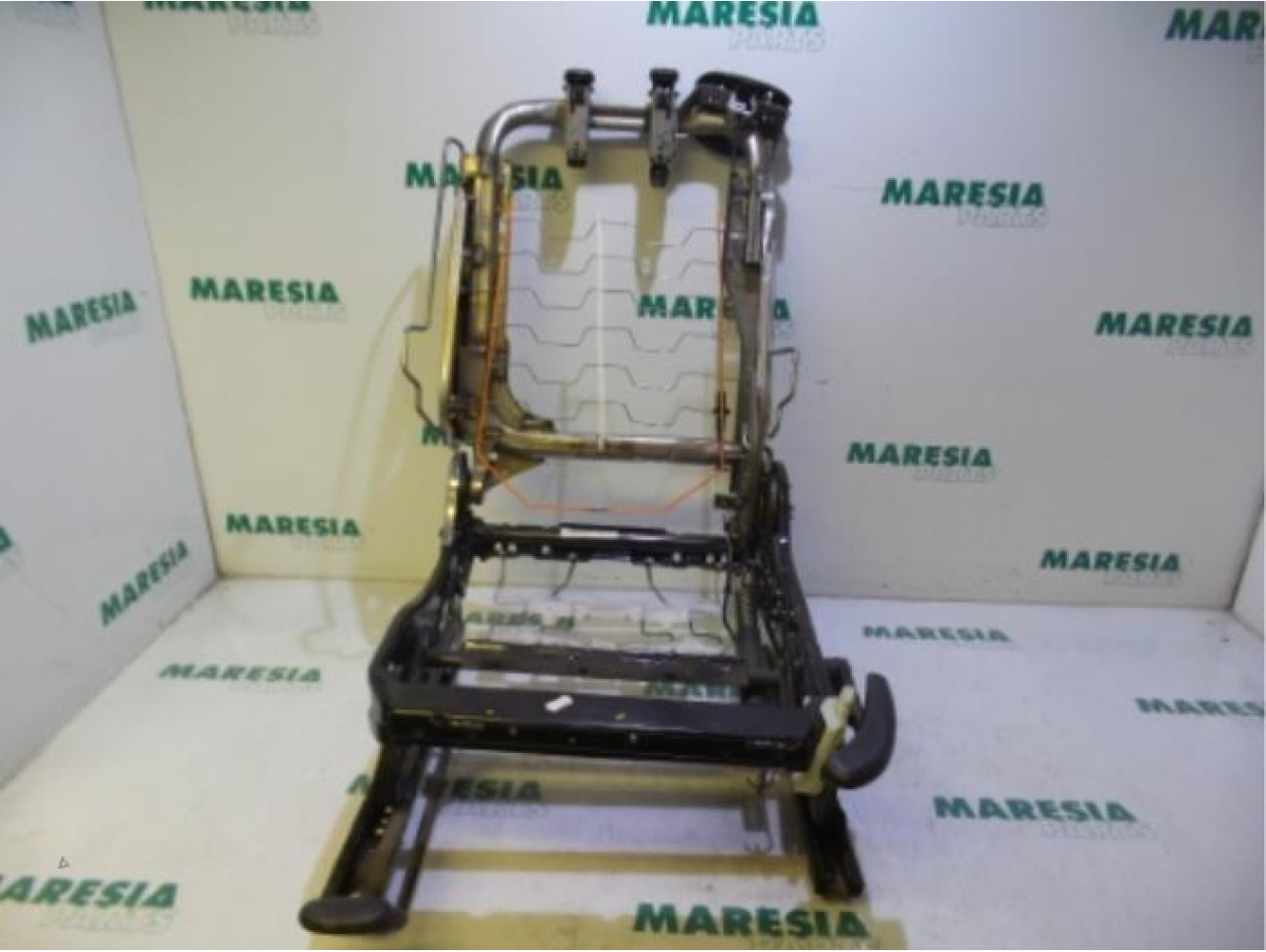 Renault - Megane - Seat frame