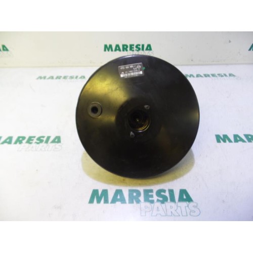 Renault - Clio - Brake servo