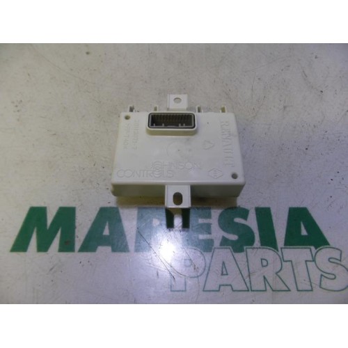 Renault - Clio - Navigatie Module