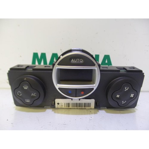 Renault - Clio - Heater control panel