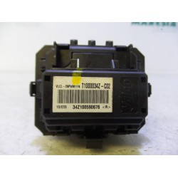 Renault - Clio - Heater resistor