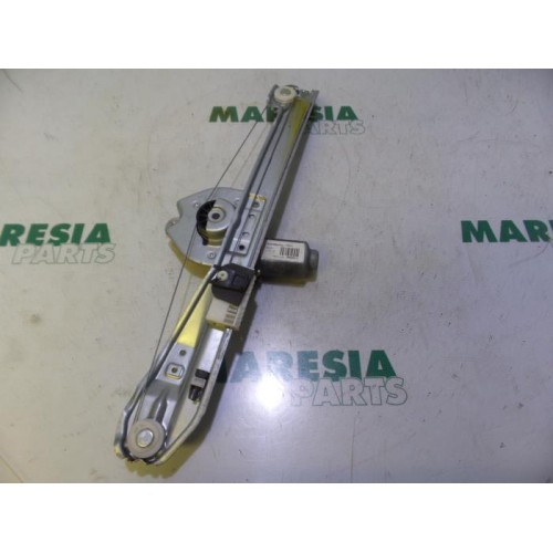 Renault - Clio - Rear door window mechanism 4-door, left