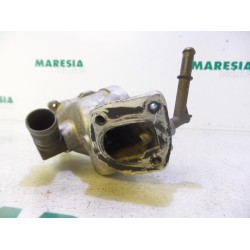 Peugeot - 206 - Boîtier thermostat