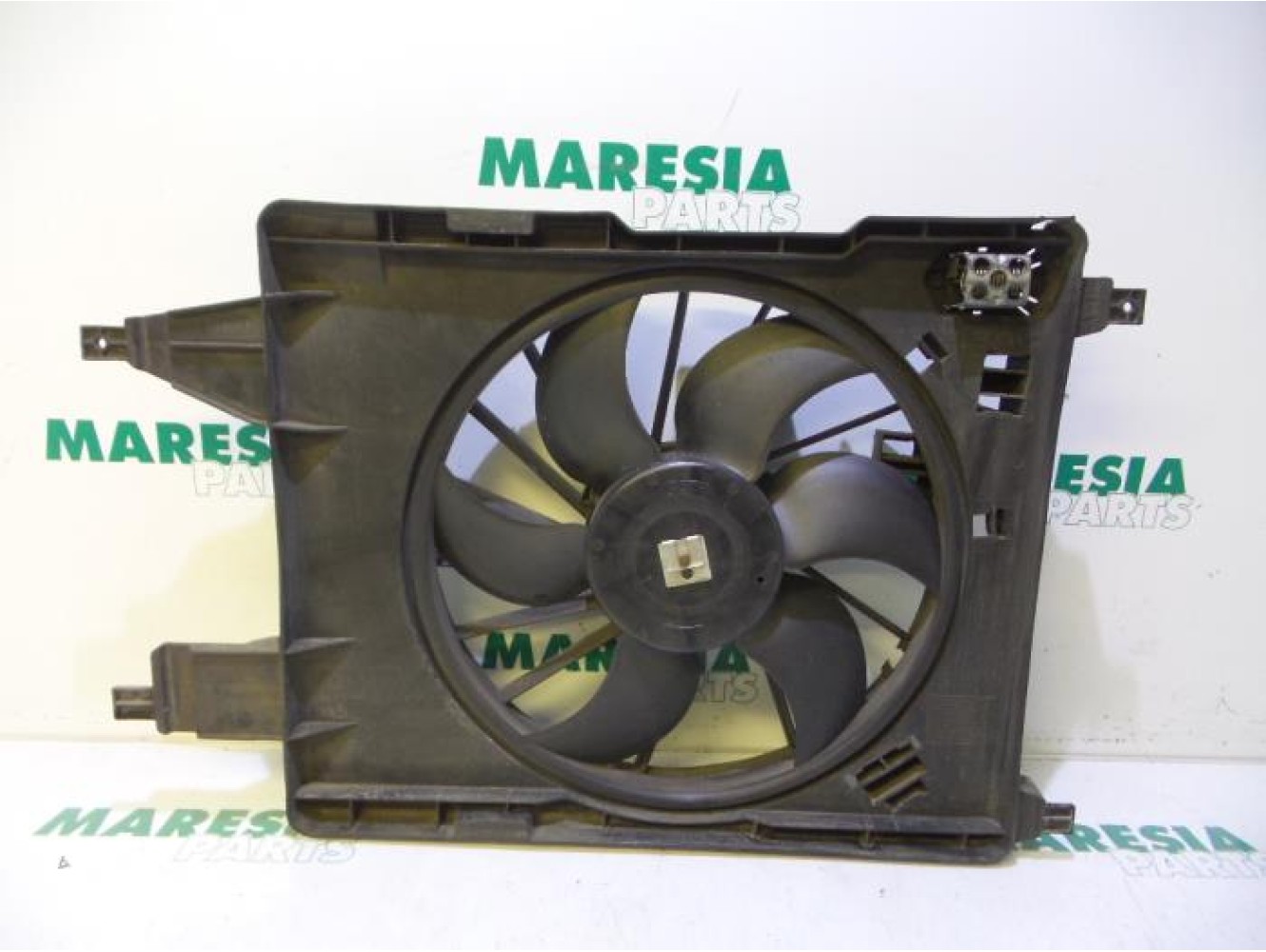 Renault - Megane - Fan motor
