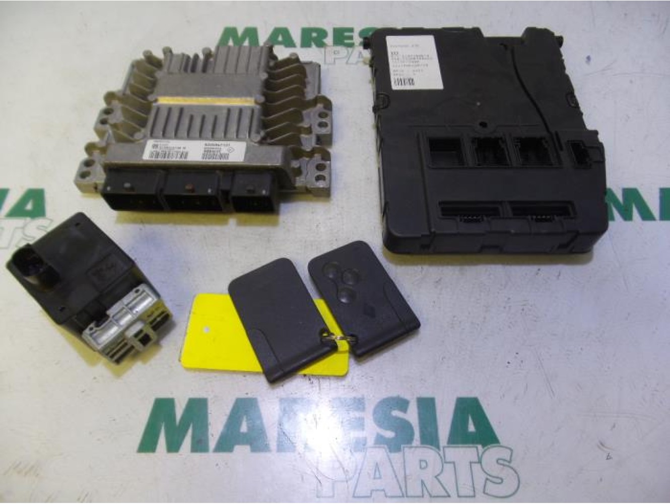 Renault - Megane - Engine management computer