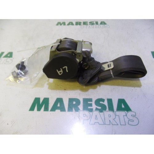 Renault - Megane - Sicherheitsgurt links hinten