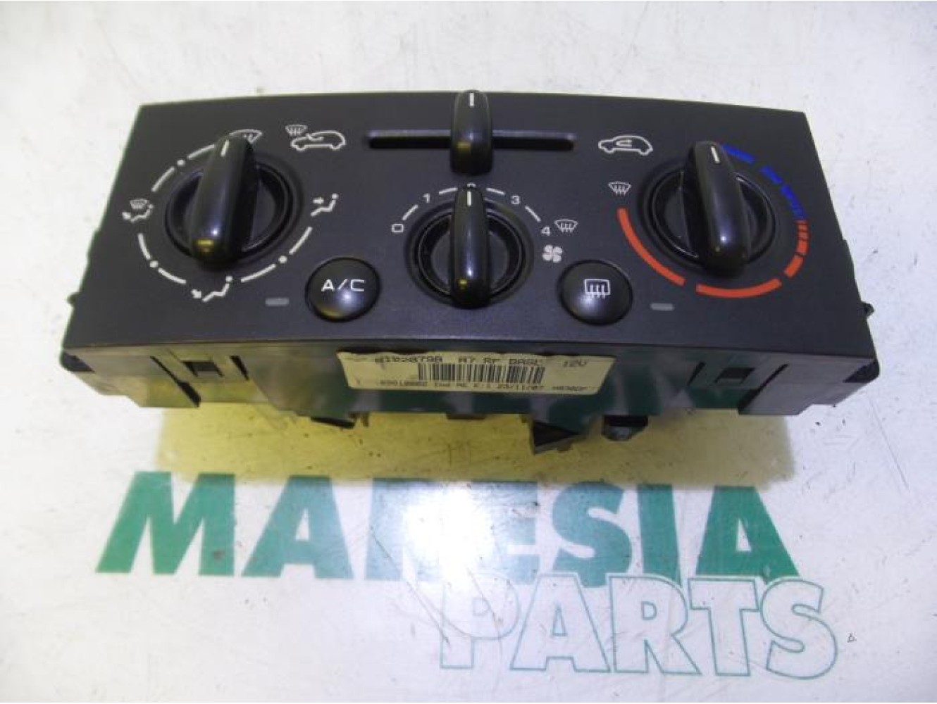 Peugeot - 207 - Heater control panel
