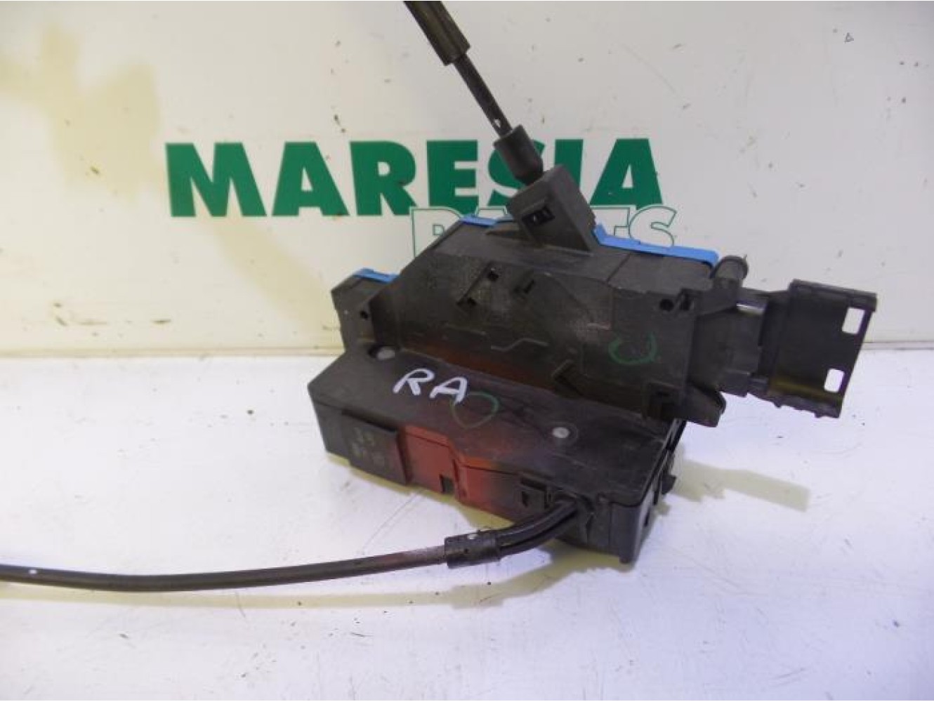 Peugeot - 207 - Rear door mechanism 4-door, right