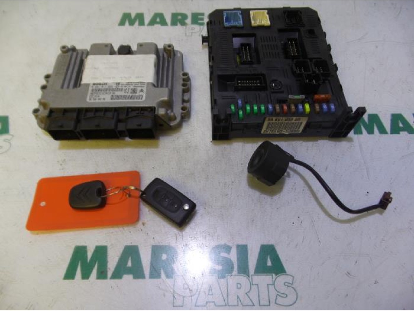 Citroen - C4 - Engine management computer
