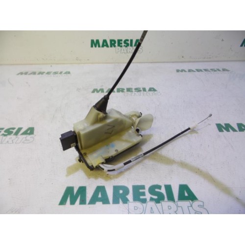 Peugeot - 208 - Door lock mechanism 4-door, front left