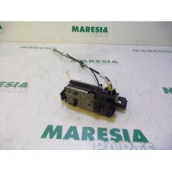 Peugeot - 208 - Front door lock mechanism 4-door, right