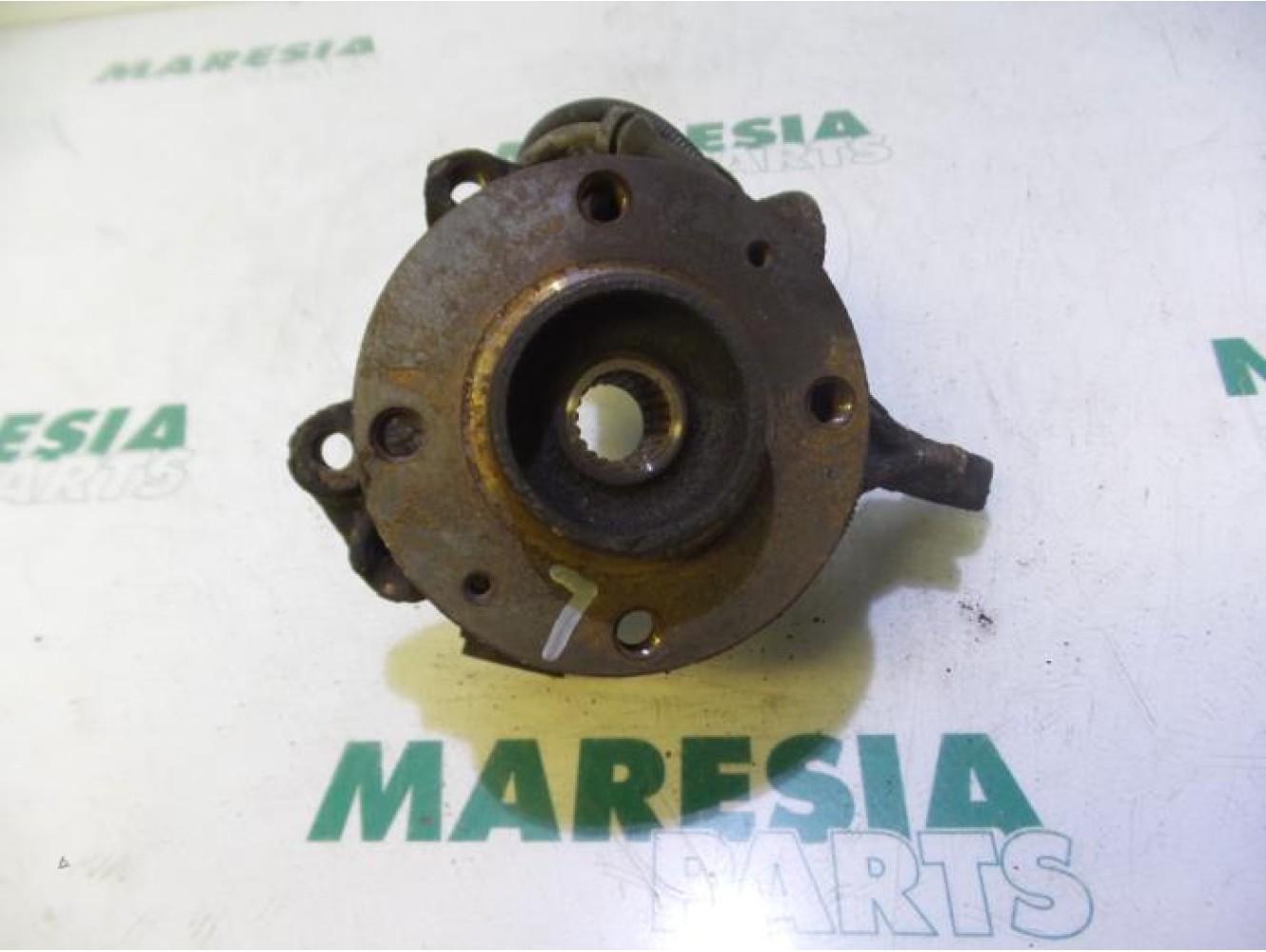 Peugeot - 207 - Achsschenkel links vorne